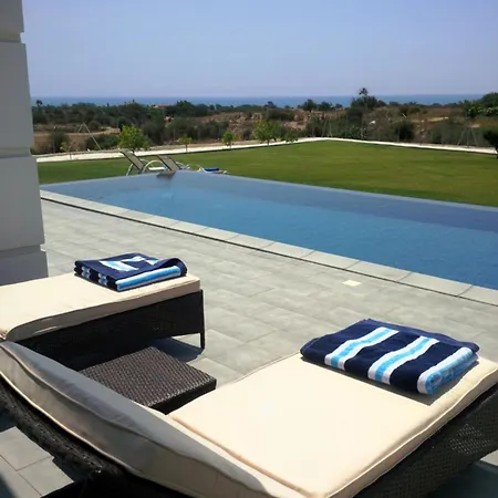 Villa Olivo *