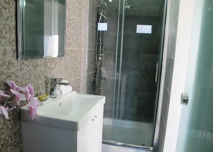 Olivo ヴィラ Maroni