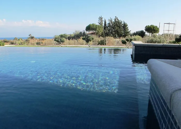 ヴィラ Olivo Maroni